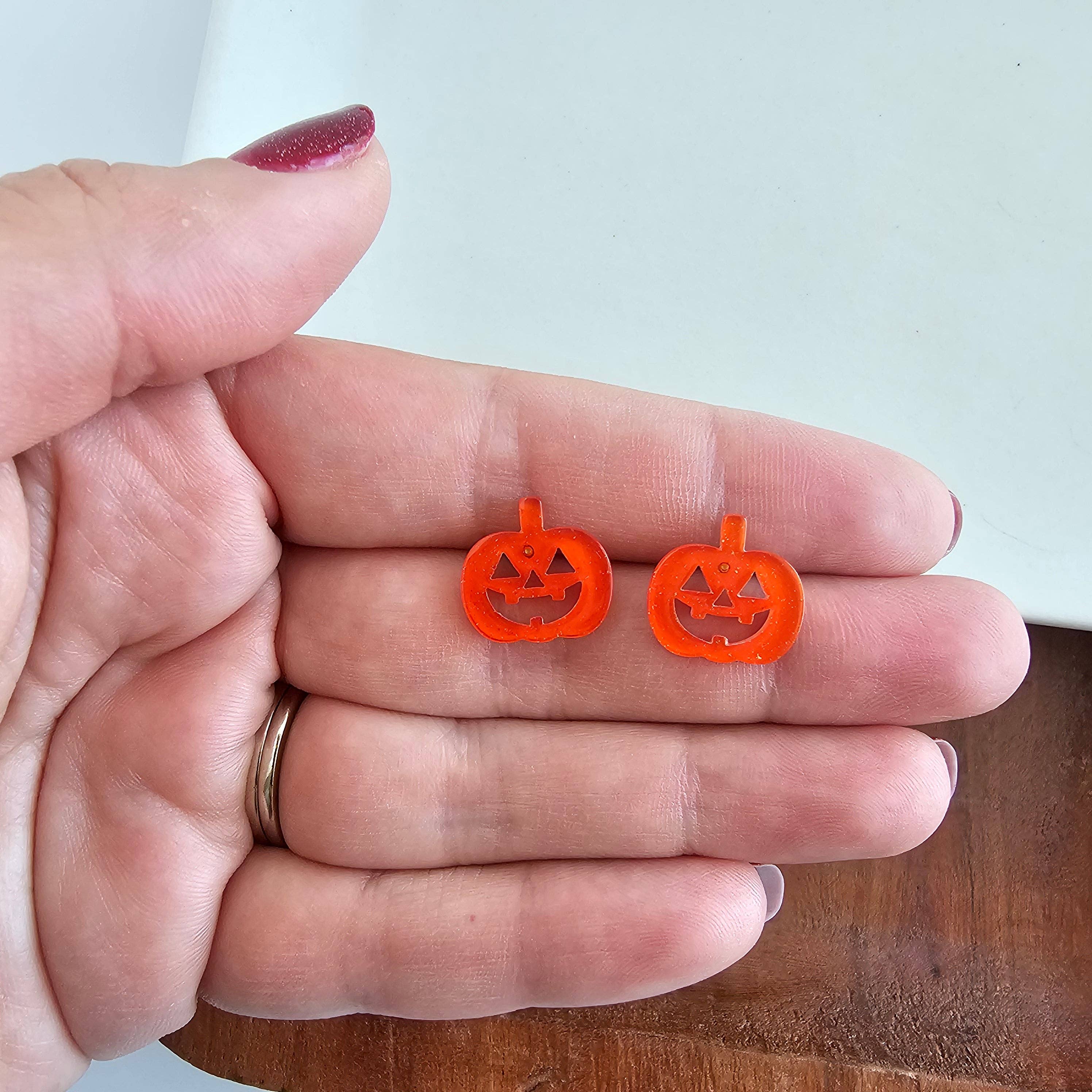 Orange Glitter Jack O' Lantern Pumpkin Studs