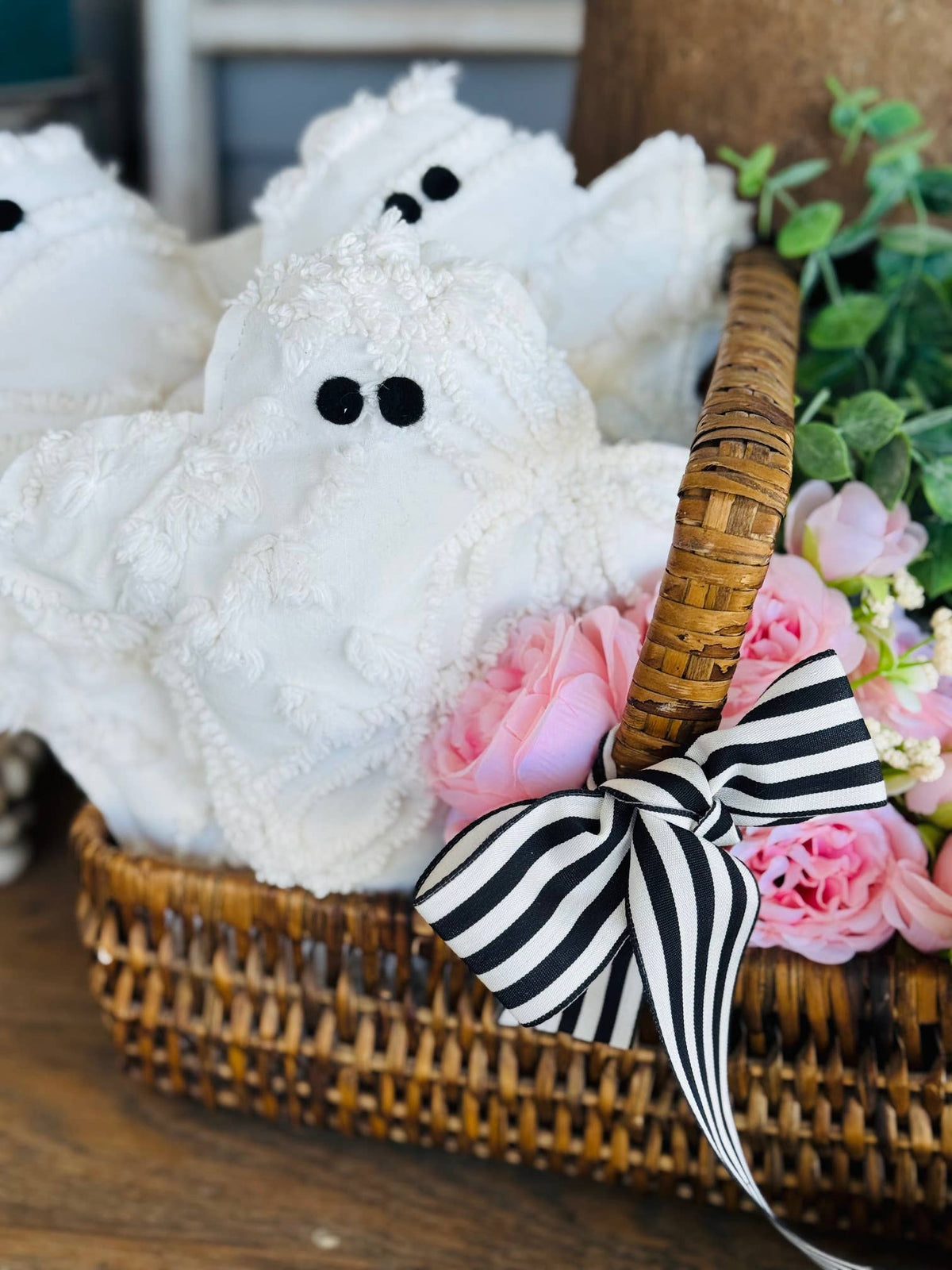 Vintage Chenille Ghost Pillow