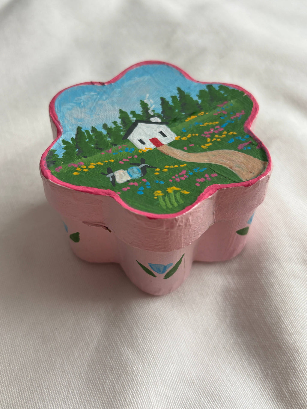 Bright Floral Cottage Trinket Box