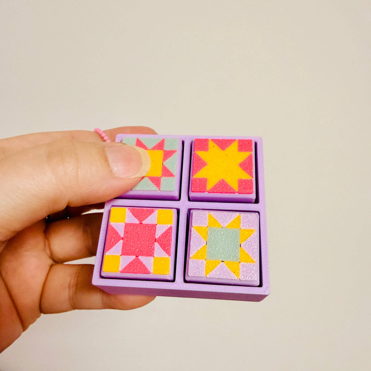Clicker Keychain, Quilt Pattern