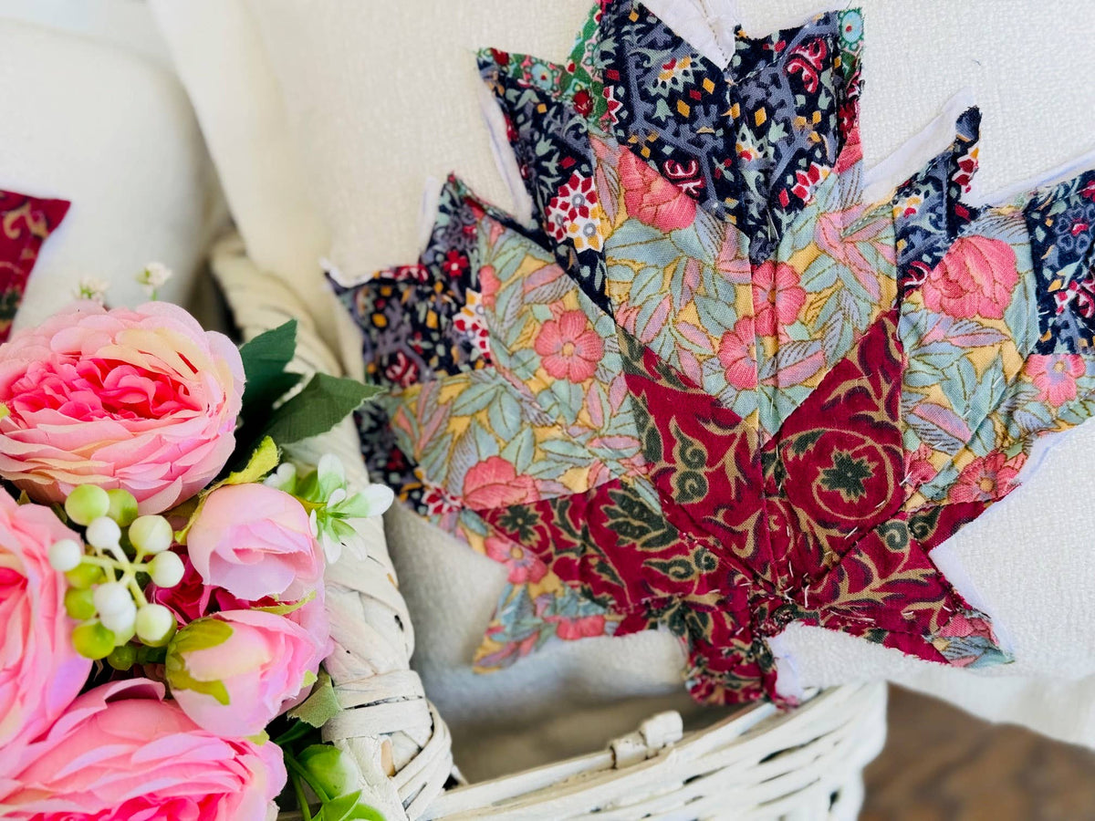 Vintage Quilt Maple Leaf Pillow