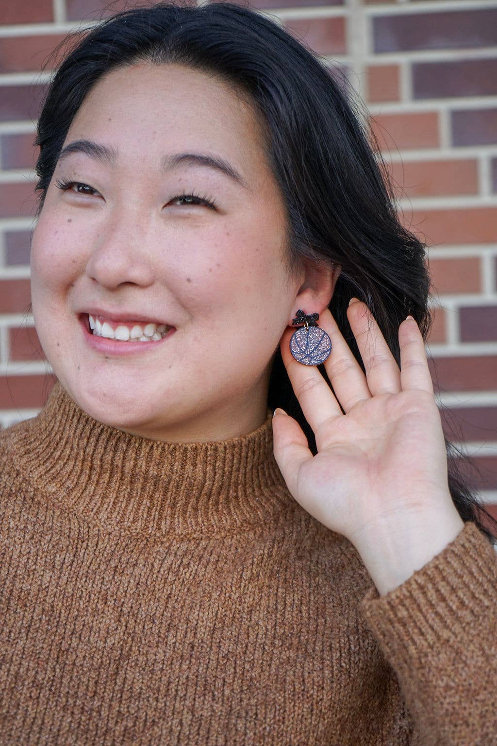 Bow Basketball Earrings // Jewelry, Earrings, Game Day