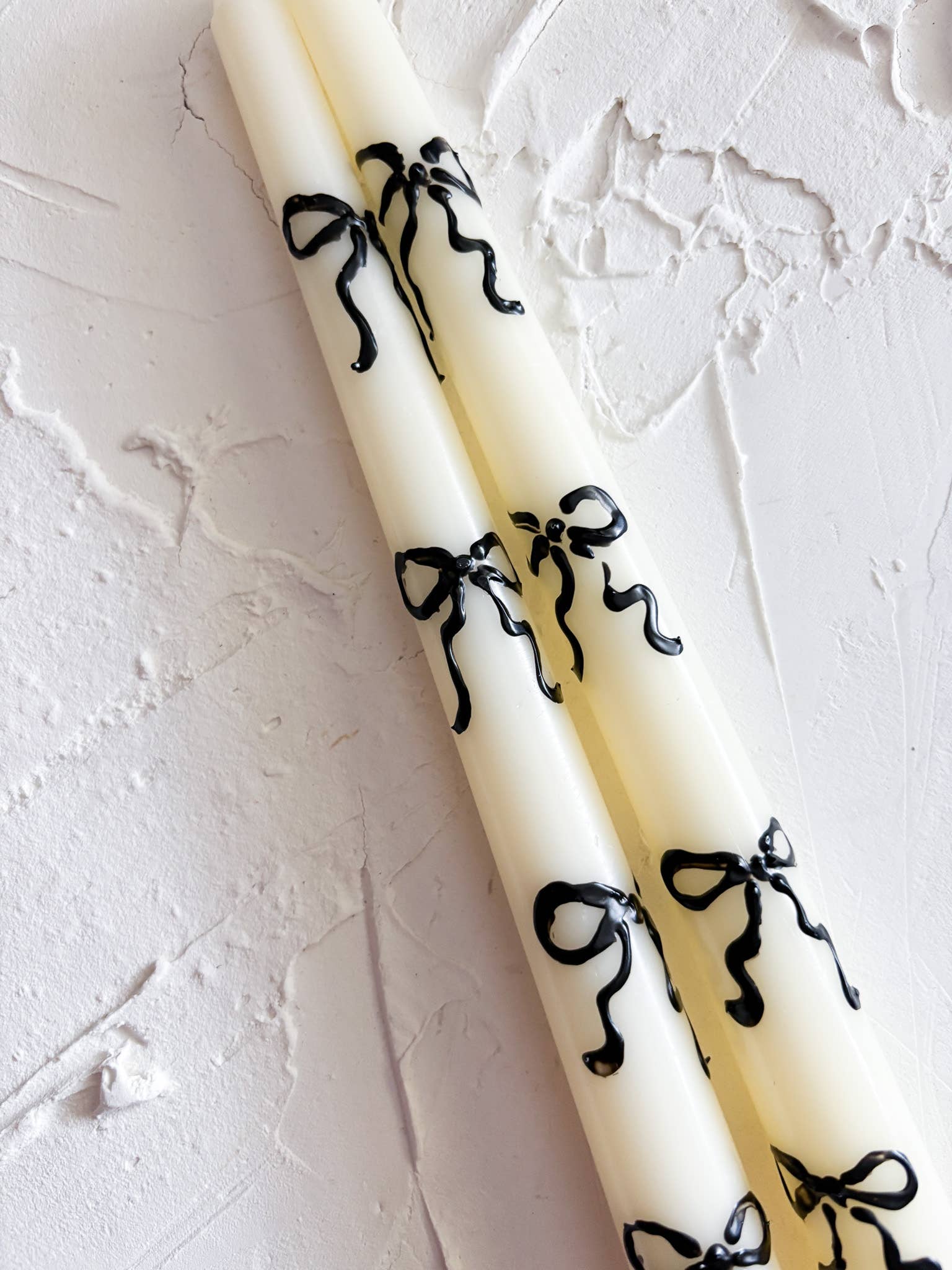 Bow Taper Candle