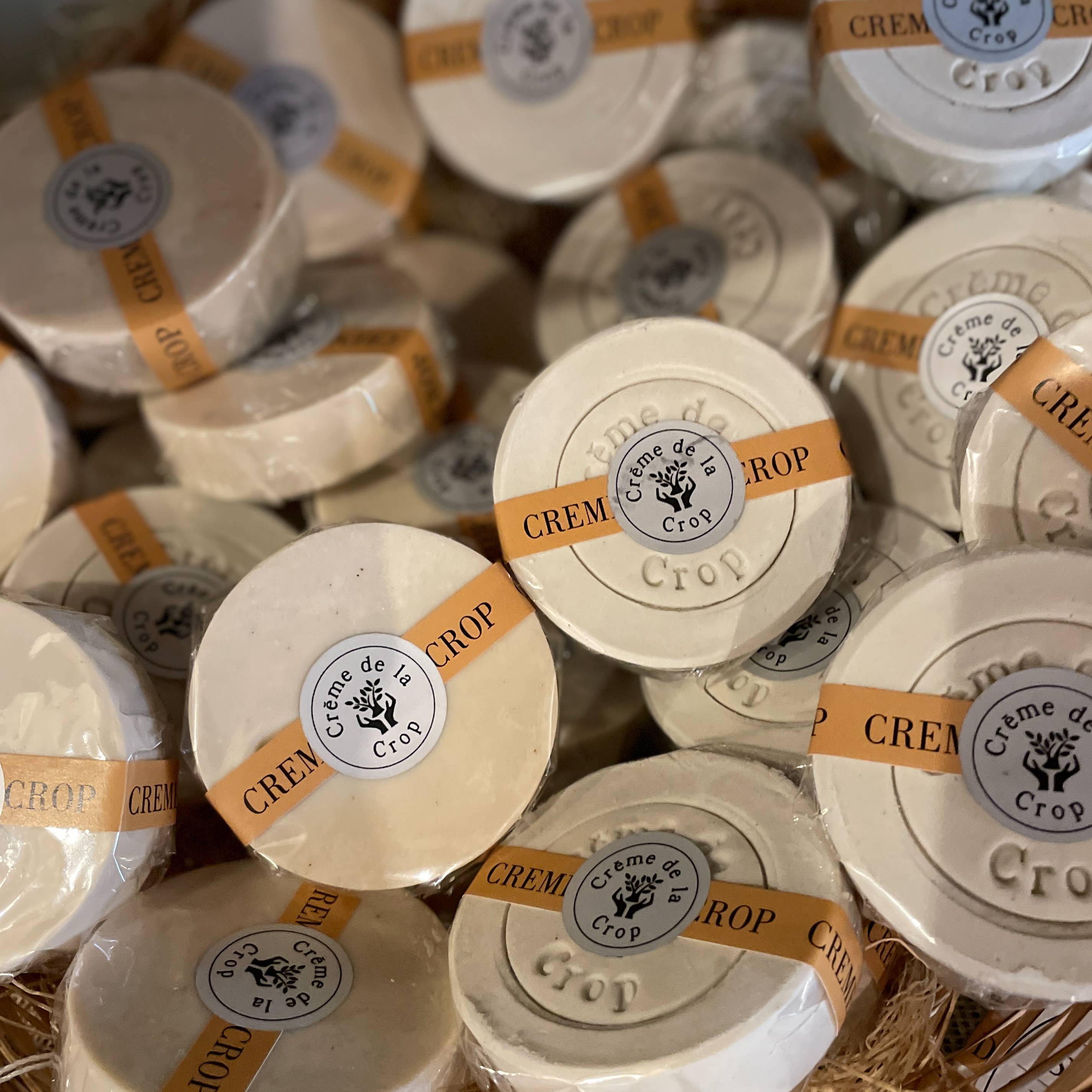 Men's Shaving Soap - Sandalwood (Essential Oil)