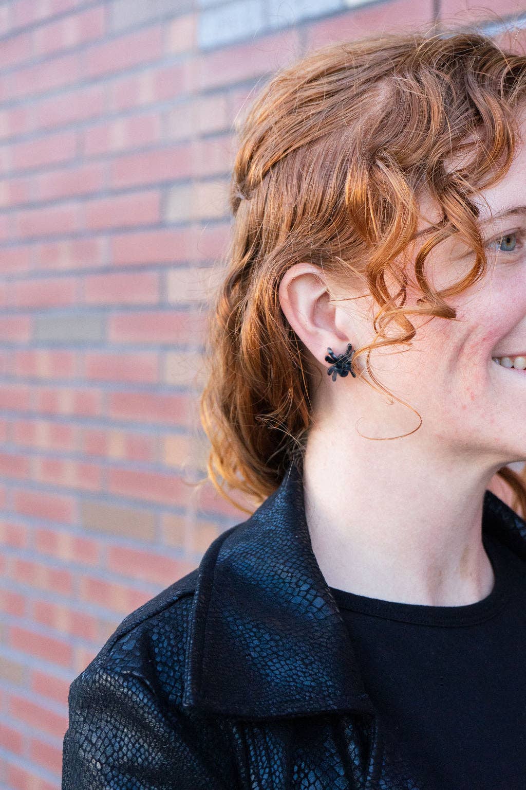 Black Spider Studs