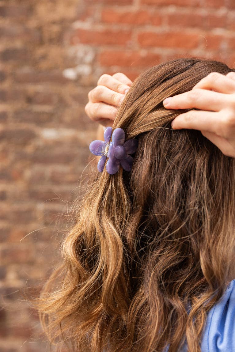 Flower Power Hair Claw - Lavender Haze // Clip