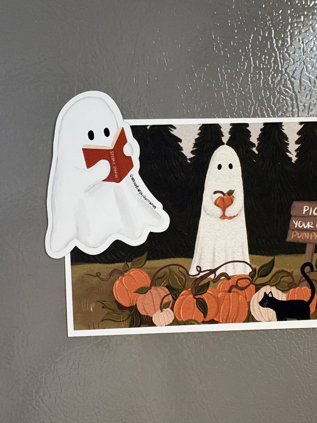 Ghost Reading Magnet