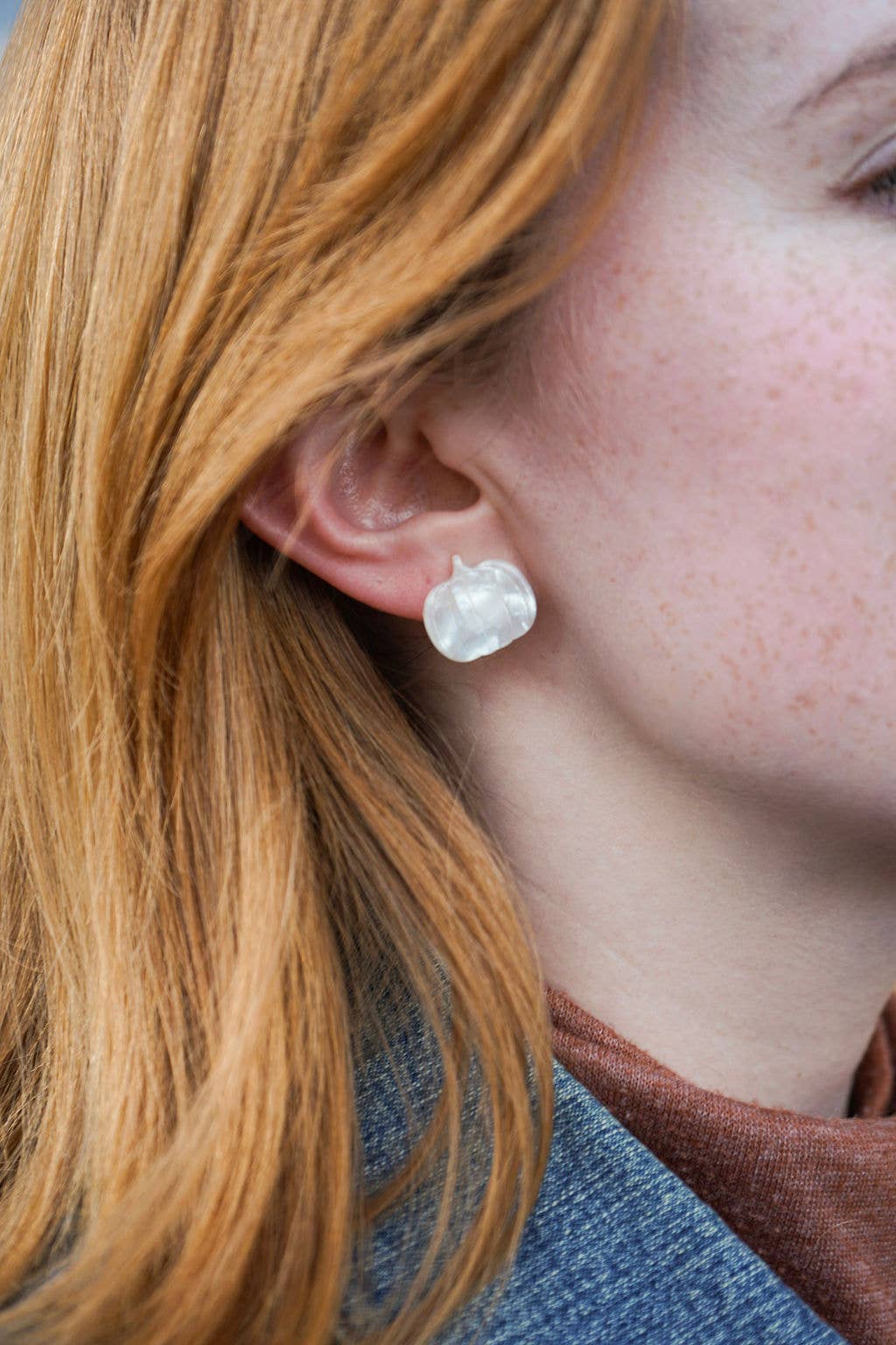 Cream Pumpkin Patch Studs