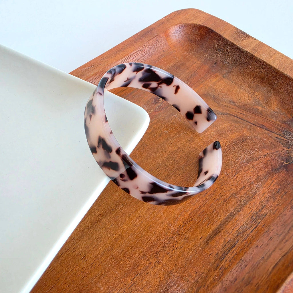 Brynn Bracelet - Blonde Tortoise - Standard // Cuff Bangle