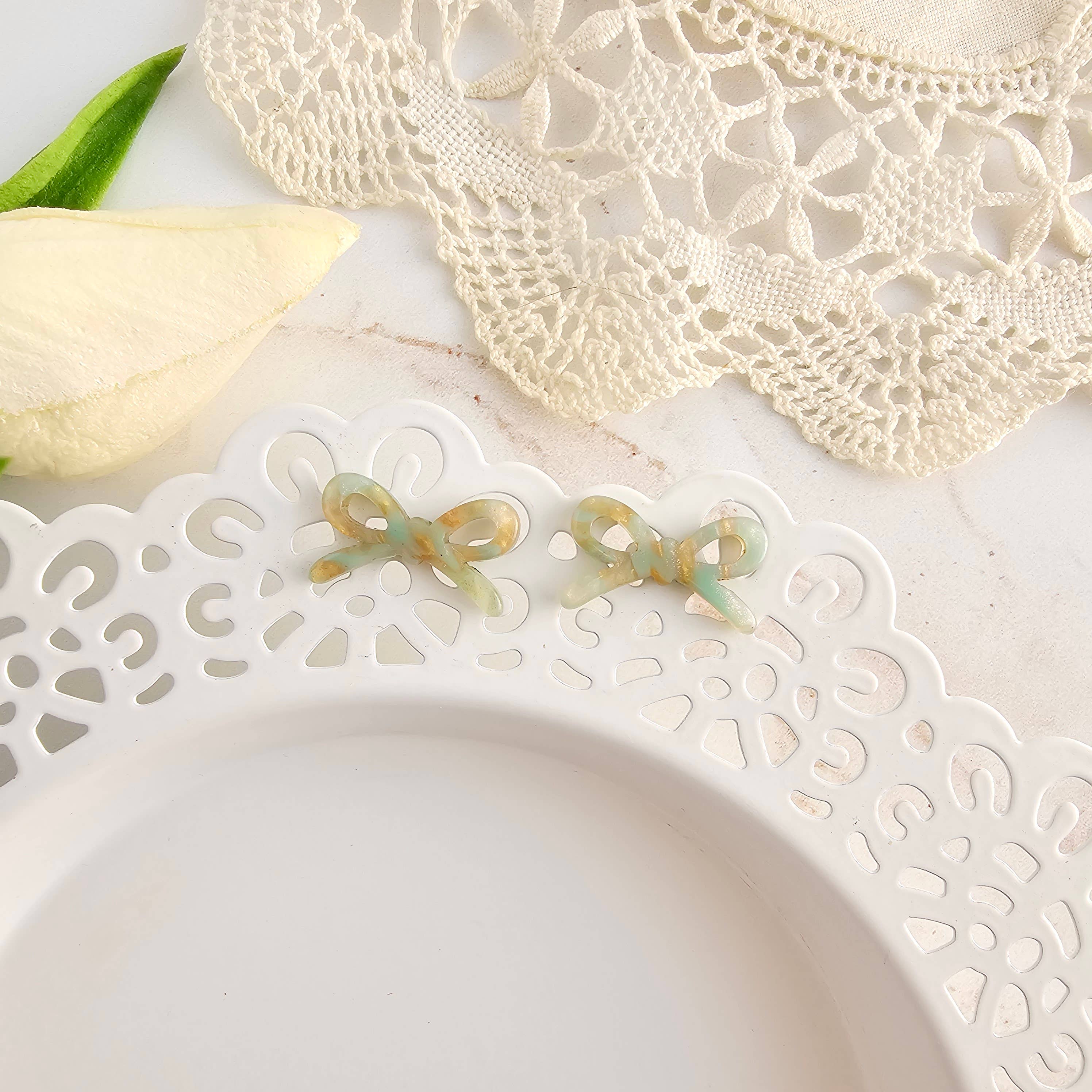 Champagne Mint Bowie Studs
