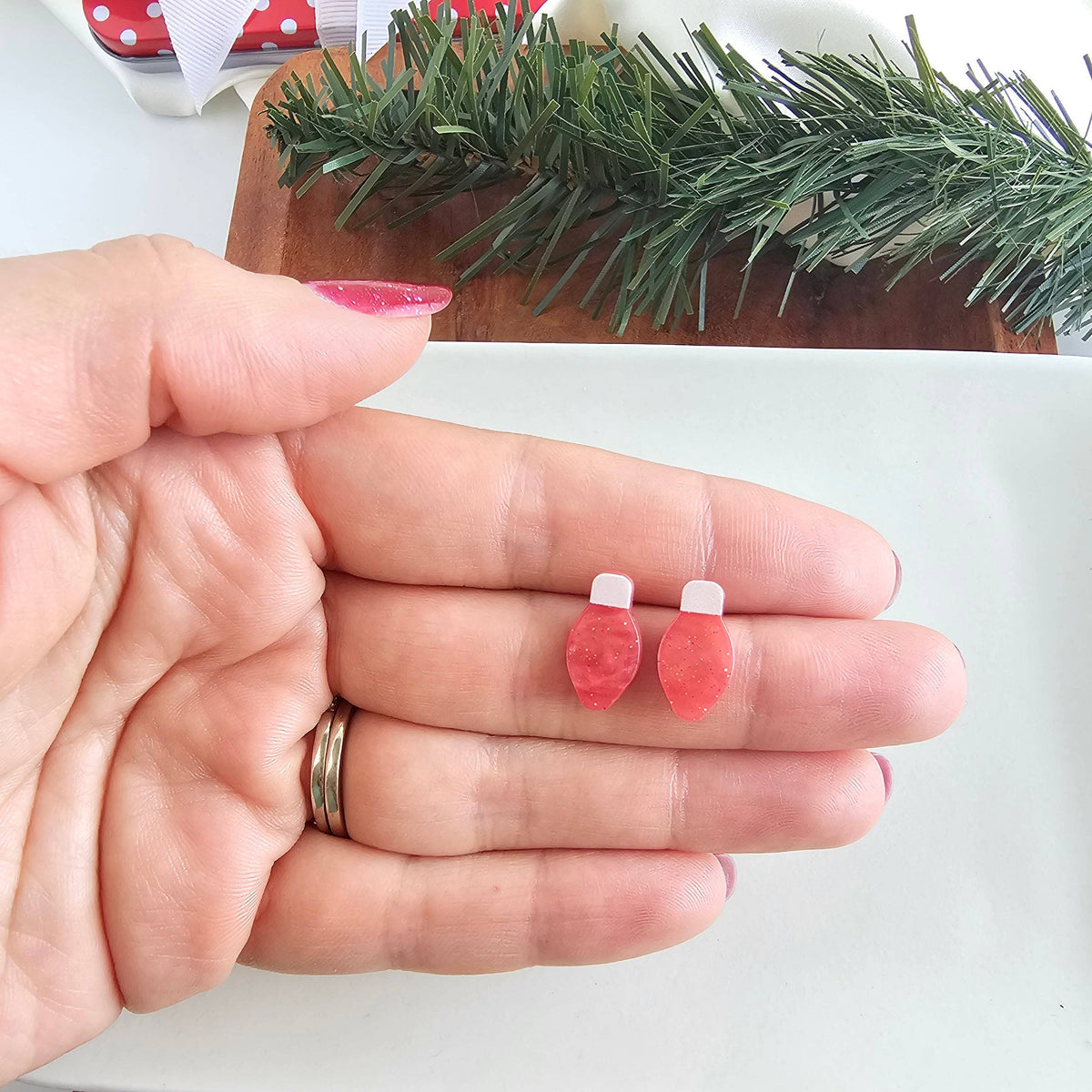 Red Shimmer Christmas Light Studs