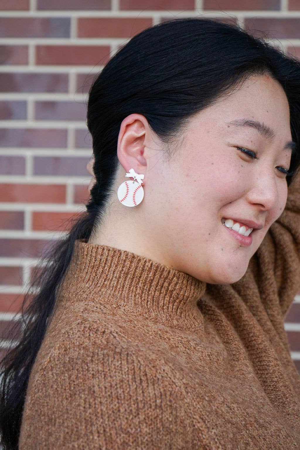 Bow Baseball Earrings // Jewelry, Earrings, Game Day