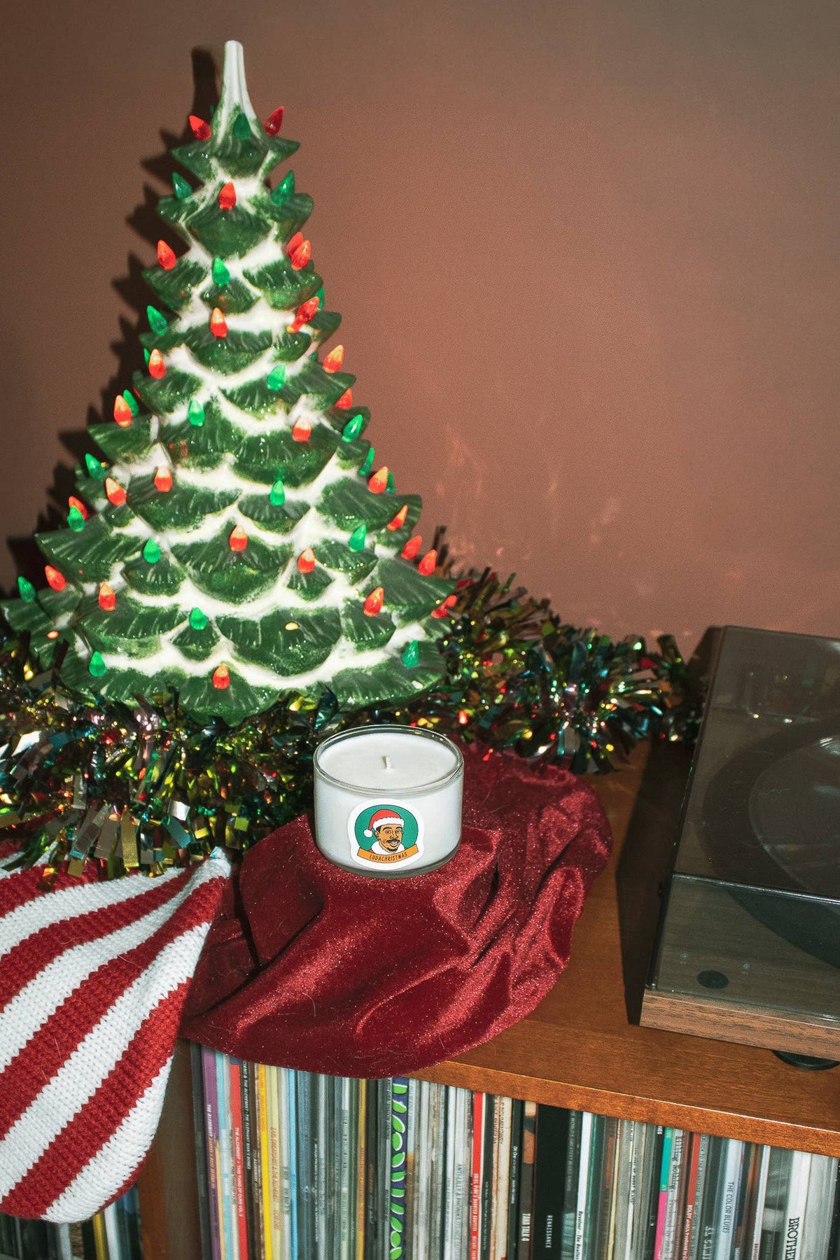 LUDACHRISTMAS | Funny Silly Mini Holiday Candle Holly Berry