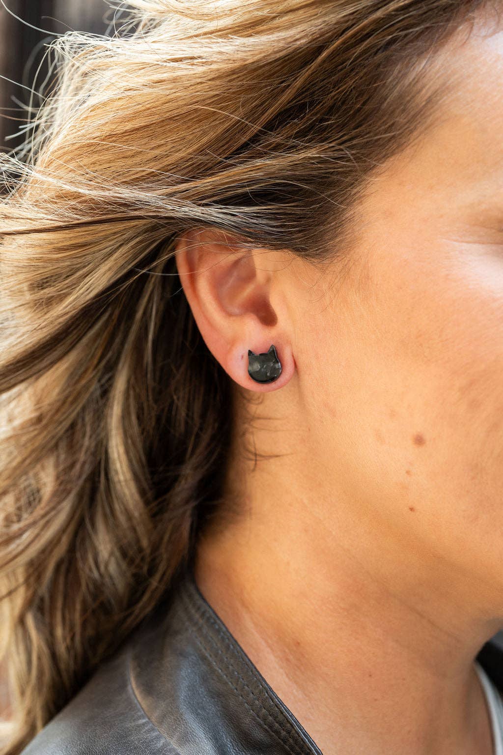 Black Cat Studs