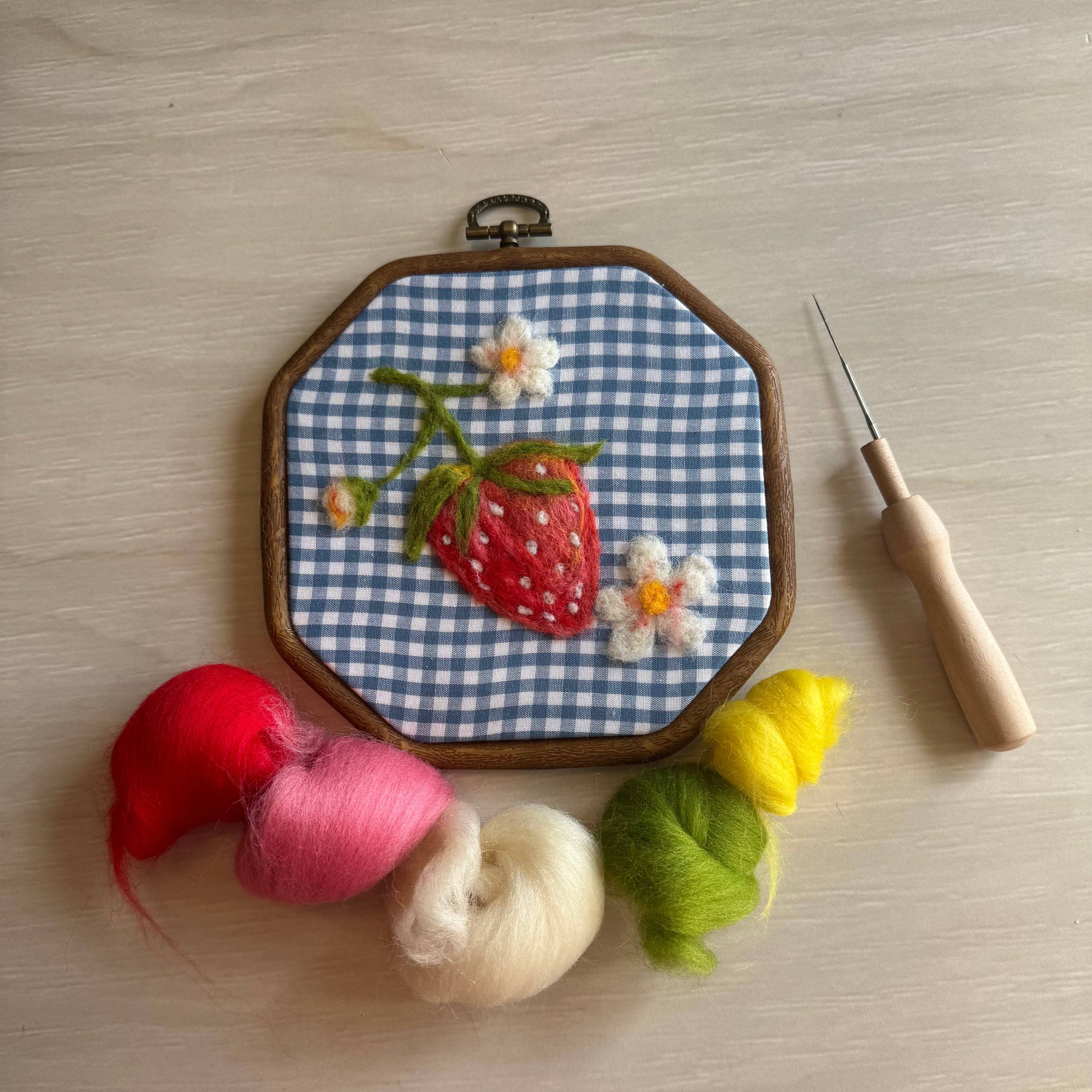 Berry Sweet Painting With Wool DIY Kit