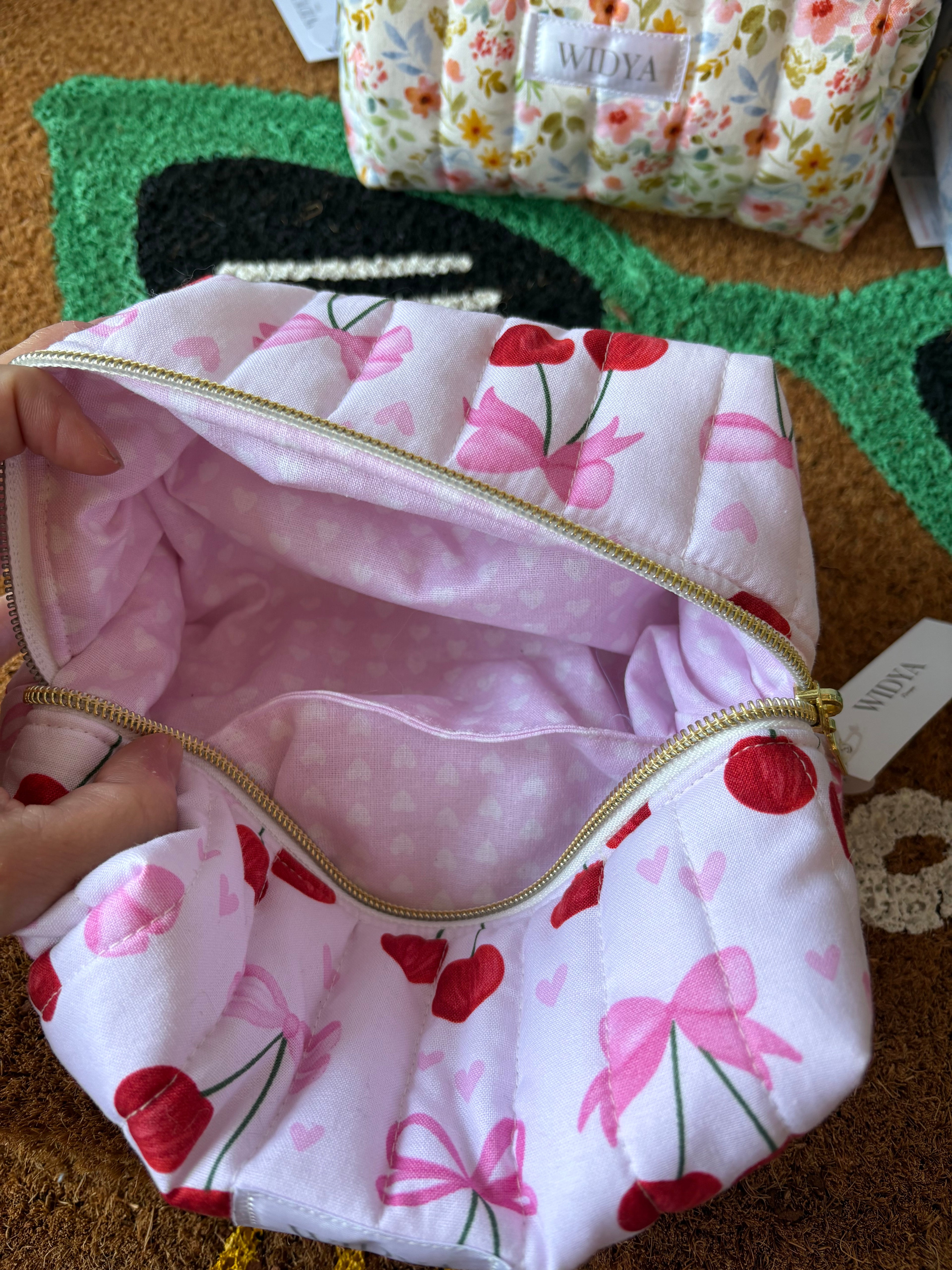 Make-Up Bag