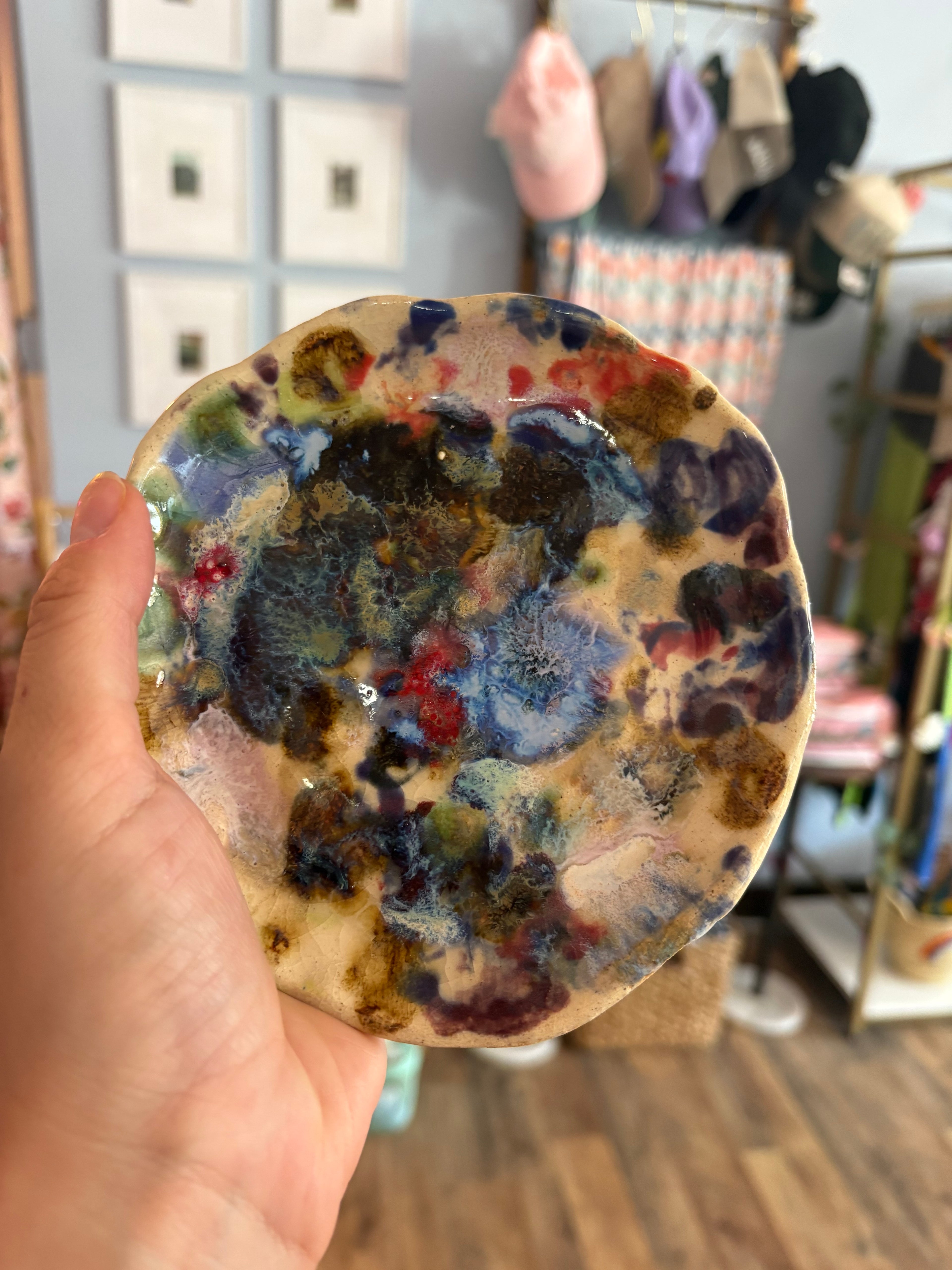 Speckled Lady Dish
