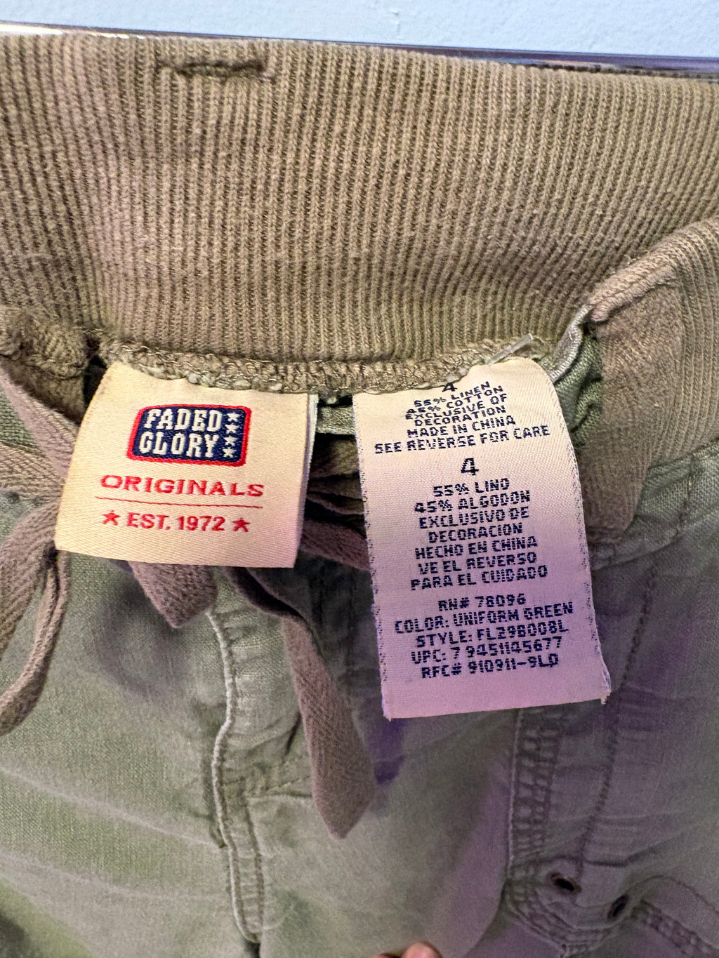 Y2K Green Cargo Capris