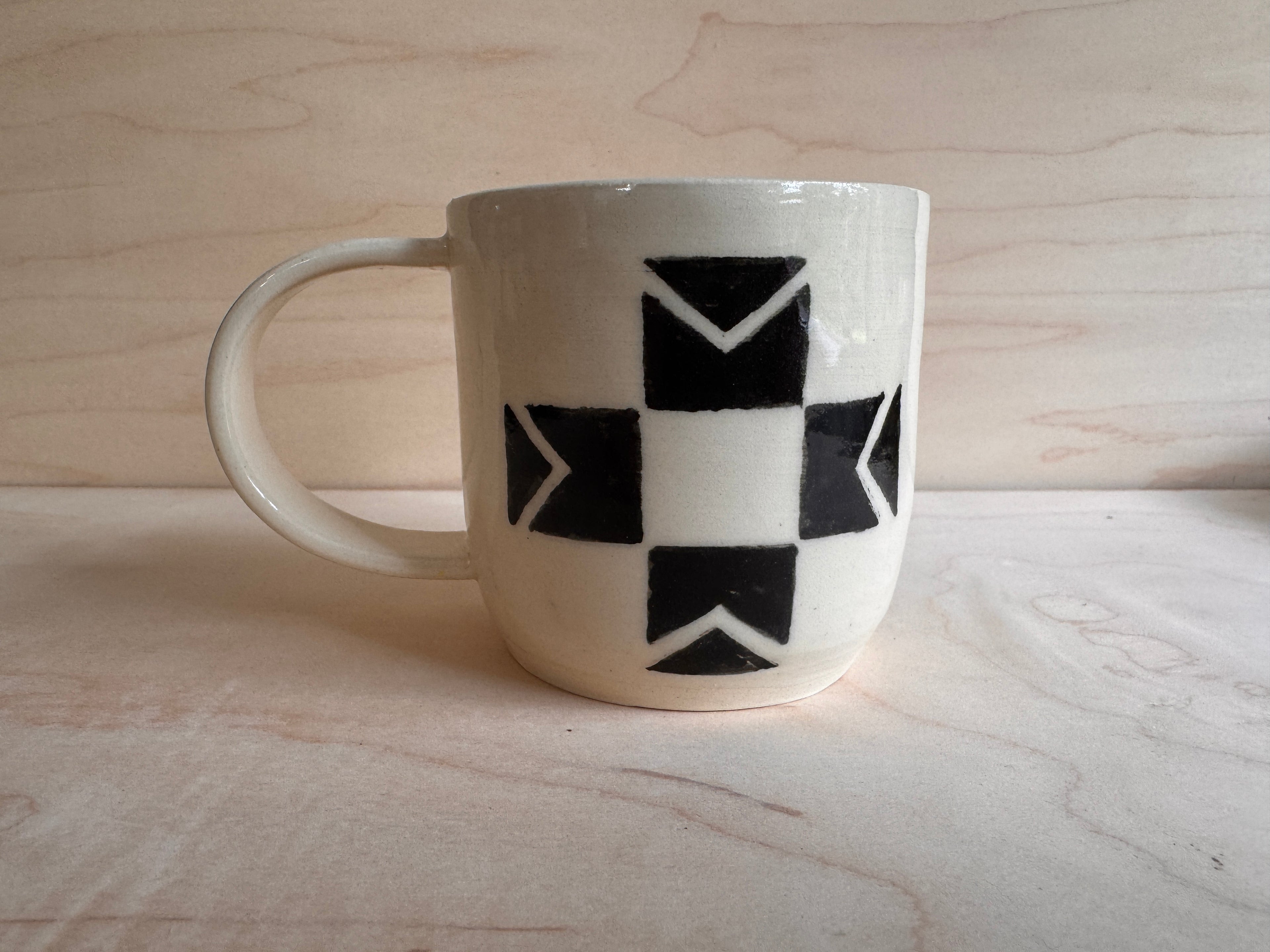 Geometric Black & White Mug