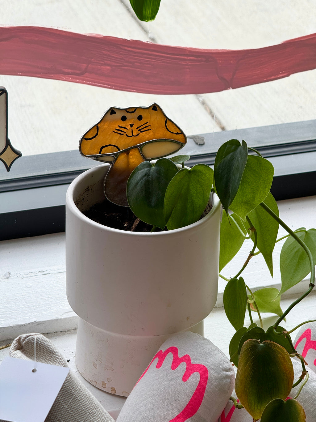 Mushroom Cat Plant Stick