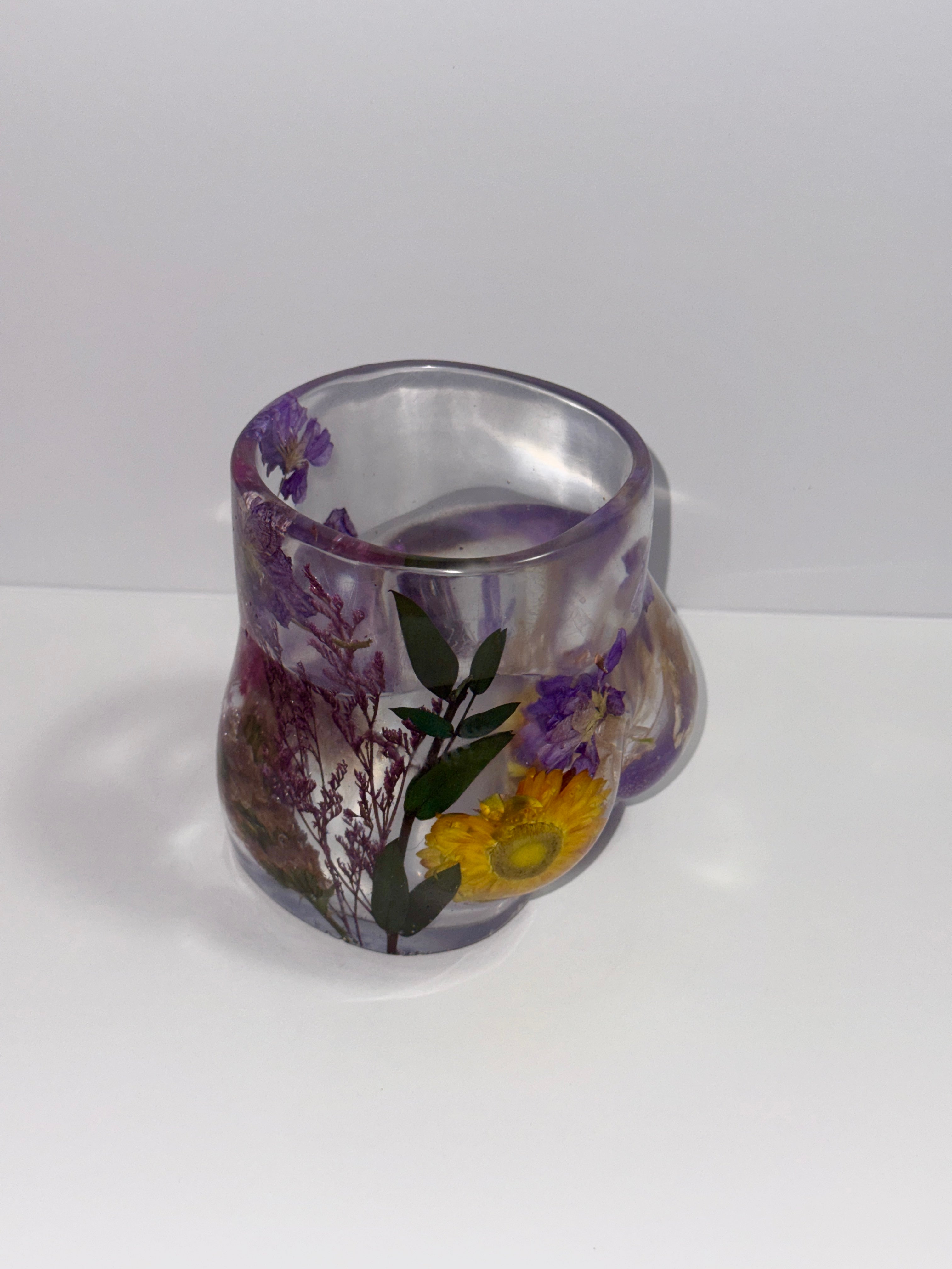 Resin Booty Planter