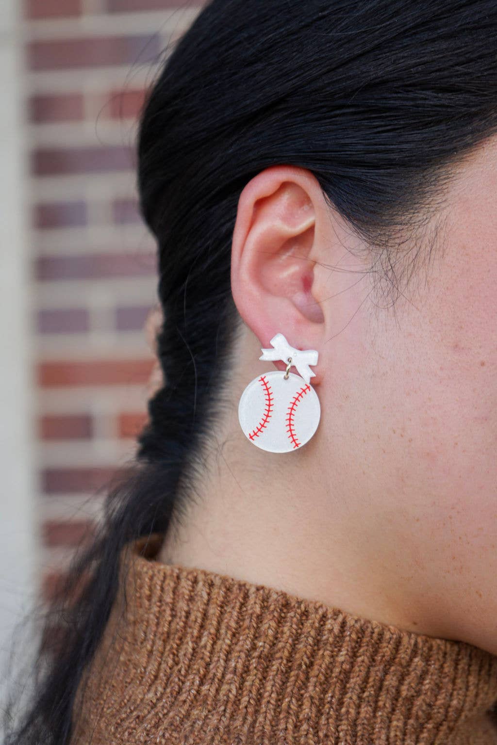 Bow Baseball Earrings // Jewelry, Earrings, Game Day