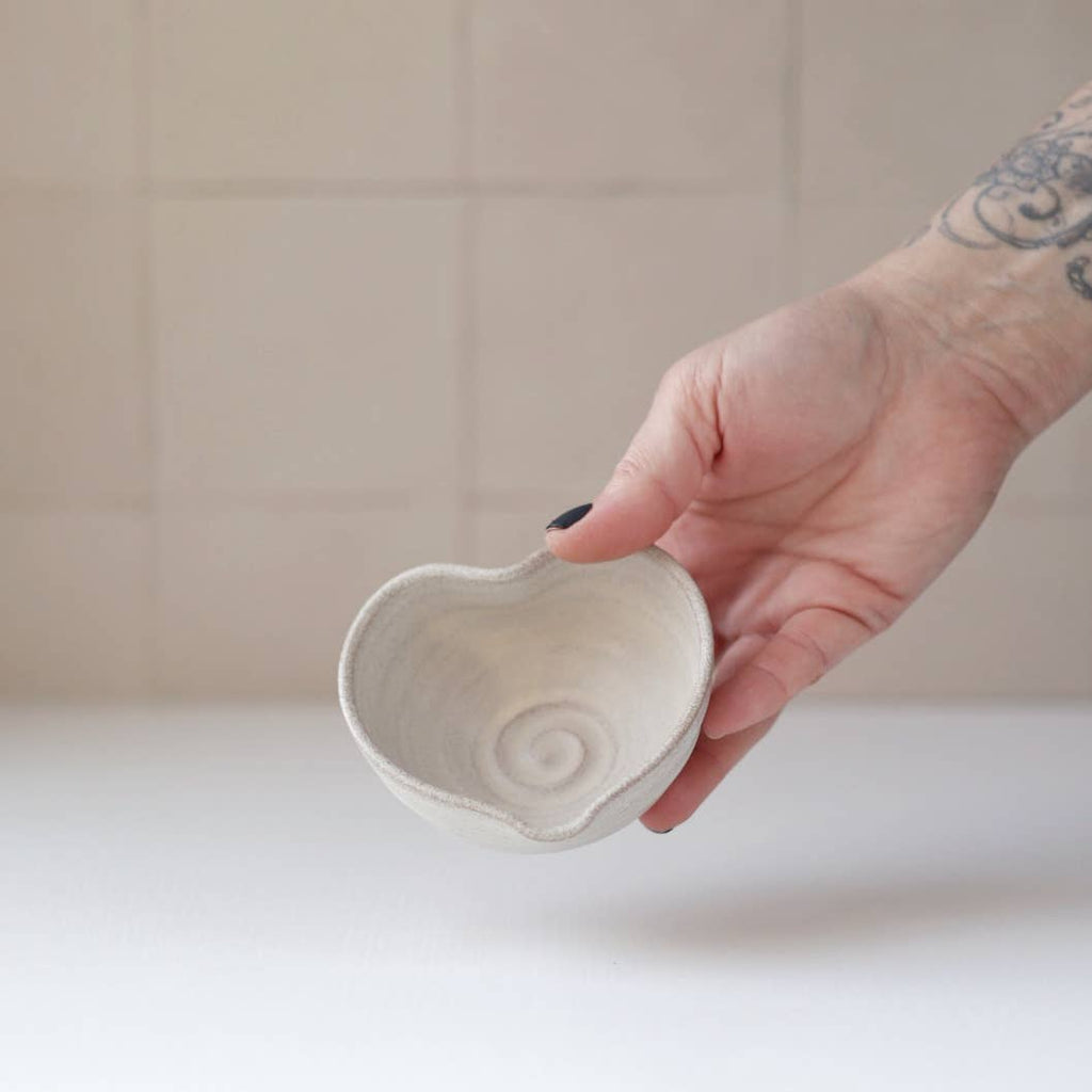 Small Cream Glaze Heart Bowl