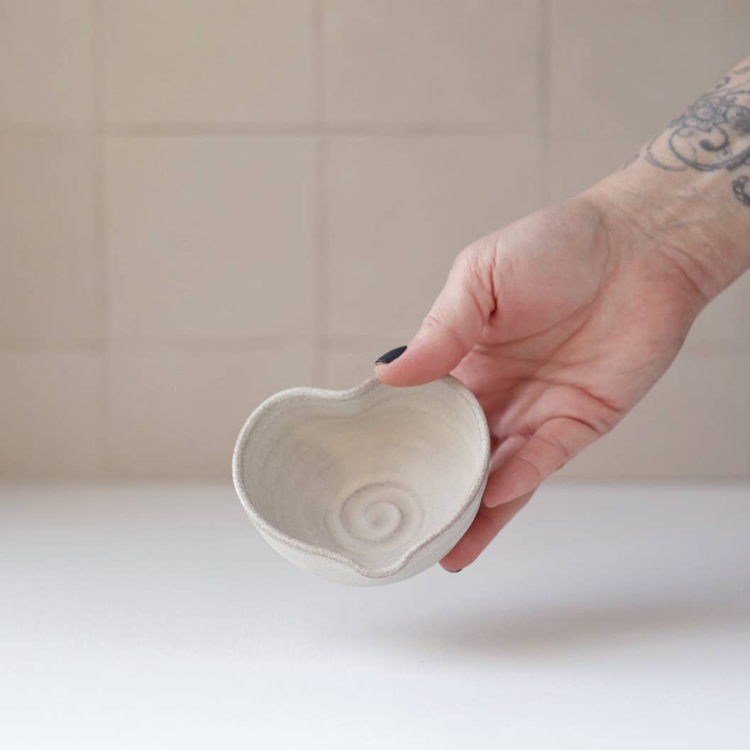 Small Cream Glaze Heart Bowl
