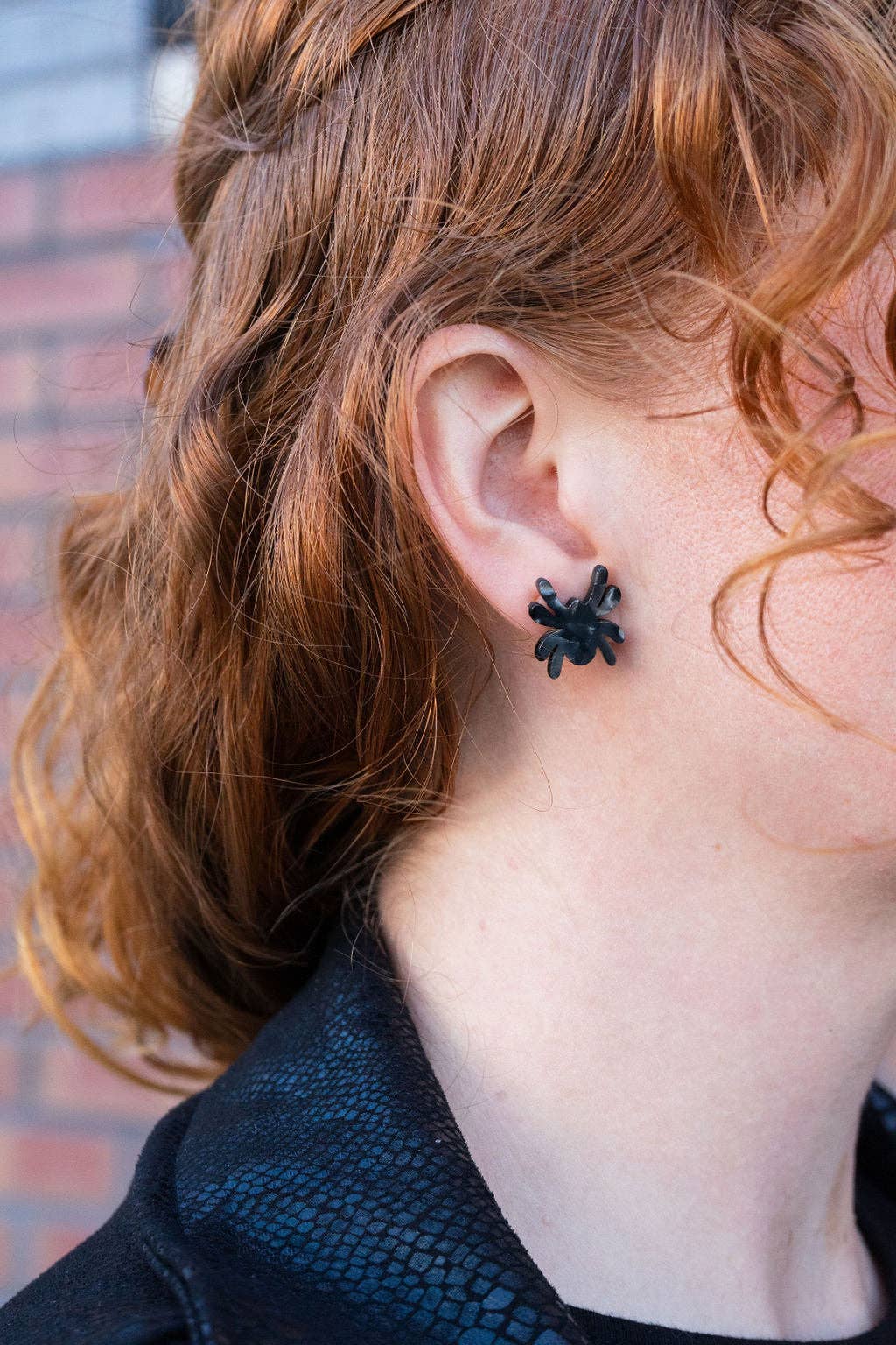 Black Spider Studs