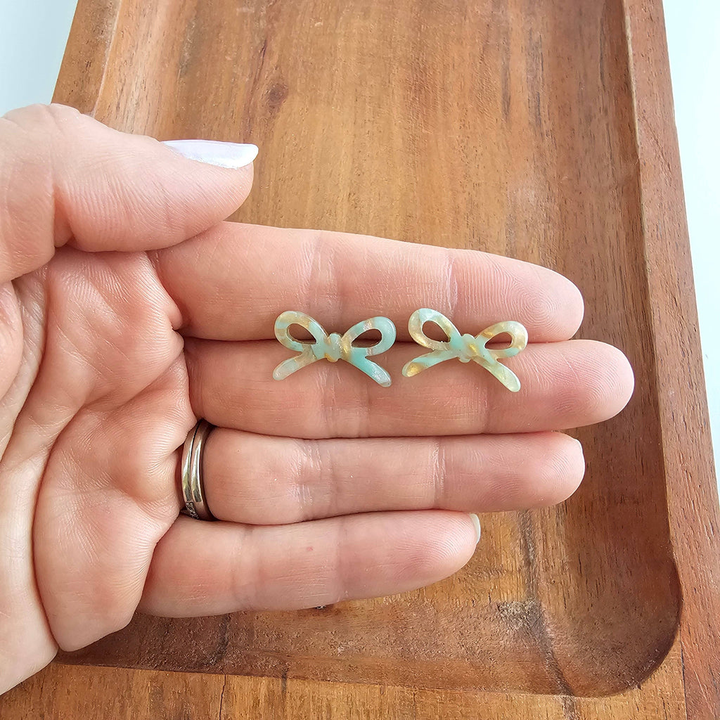Champagne Mint Bowie Studs